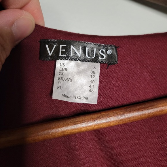 Venus Red Burgundy Lace Peplum Blouse Women Bell Sleeve Size 6 Medium - Picture 2 of 11